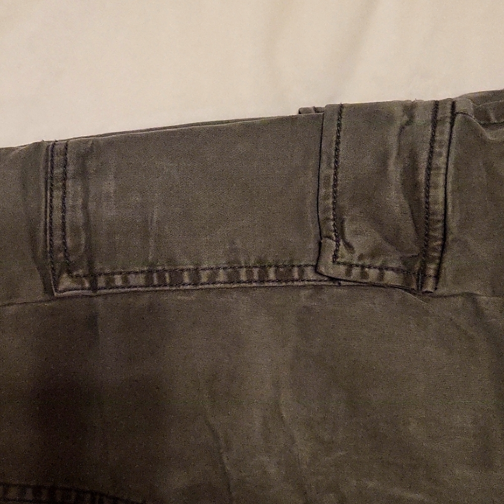 Women's Old Navy Rockstar Super Skinny Olive Cargo Pants | Size 10 - Picture 2 of 3